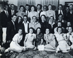 The Balaclava Junior Institute and Junior Farmers in 1939 Group photo