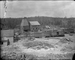 An early view of the Worthington Nickel Mine, ca. 1900 Photo of mine